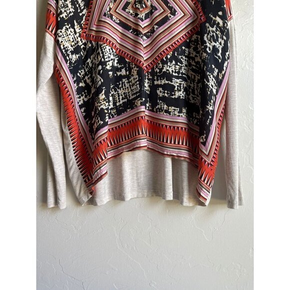 Cabi Tribal Tee Aztec Silk Panel Cream V-neck Tee Size XS Boho Scarf #768 - Picture 7 of 9
